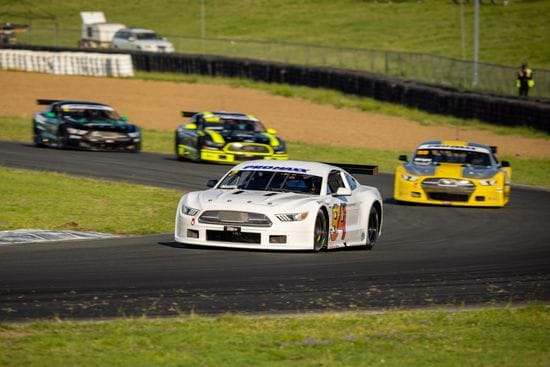 Morris converts pole to win Race 1 at Ipswich